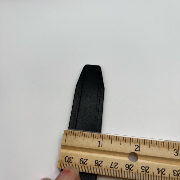 Vintage Dockers 30-32 men’s black Italian leather belt #7 - Picture 11 of 15